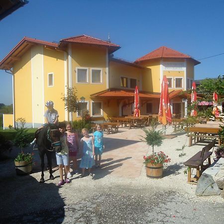 Ferienhotel Innviertel Kirchheim im Innkreis Εξωτερικό φωτογραφία