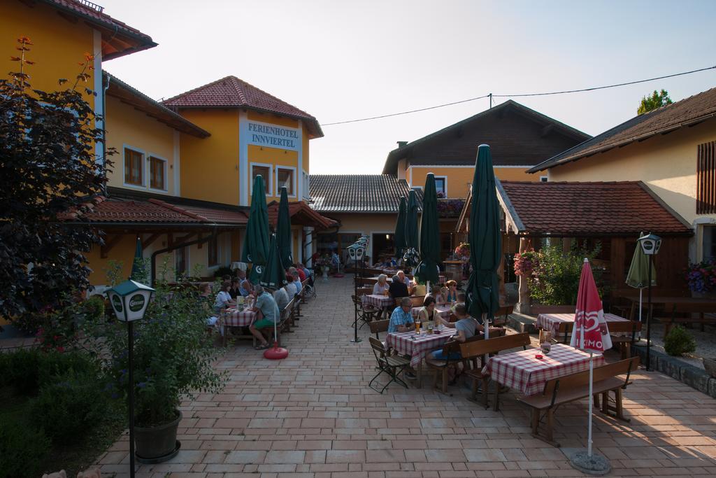 Ferienhotel Innviertel Kirchheim im Innkreis Εξωτερικό φωτογραφία