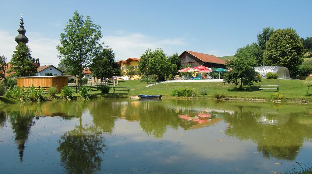 Ferienhotel Innviertel Kirchheim im Innkreis Εξωτερικό φωτογραφία